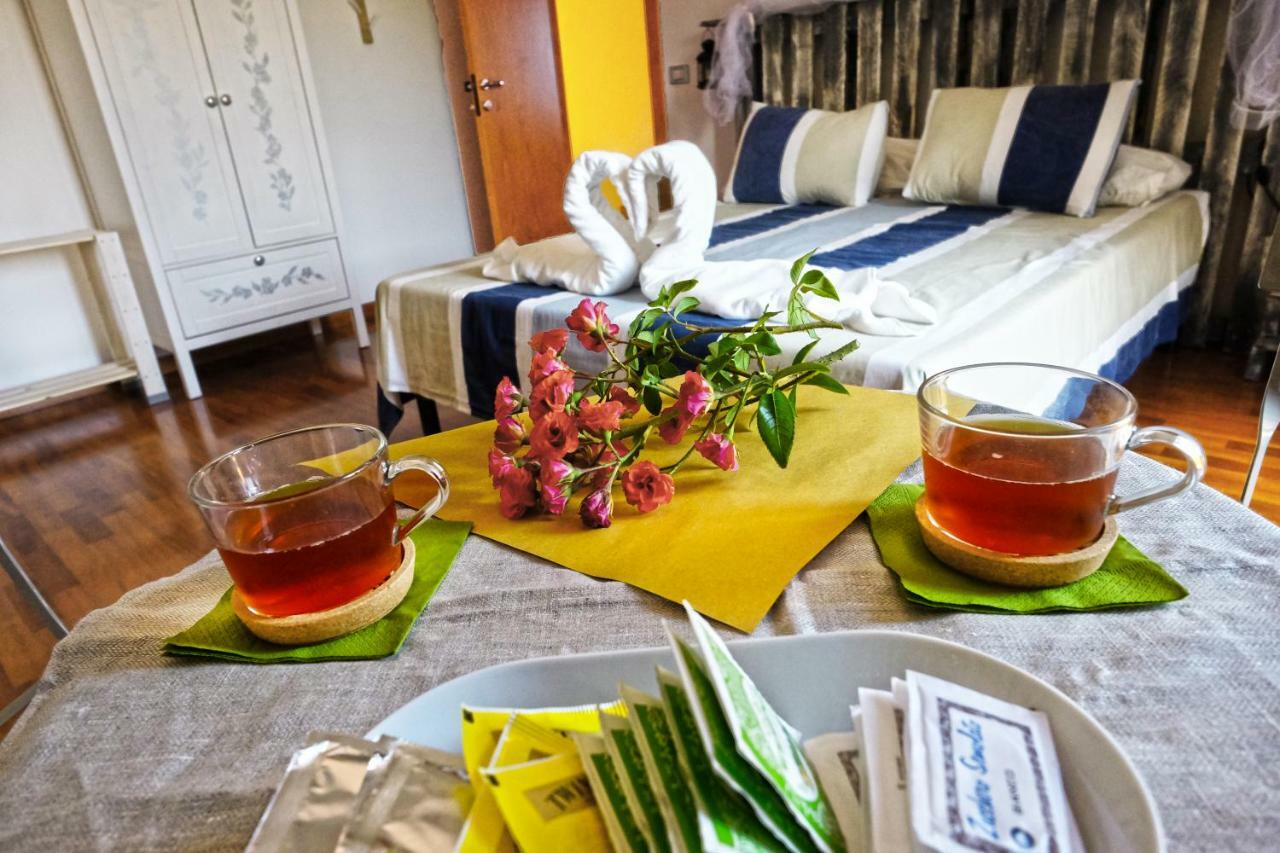 Vistazzurra B&B 安科纳 外观 照片